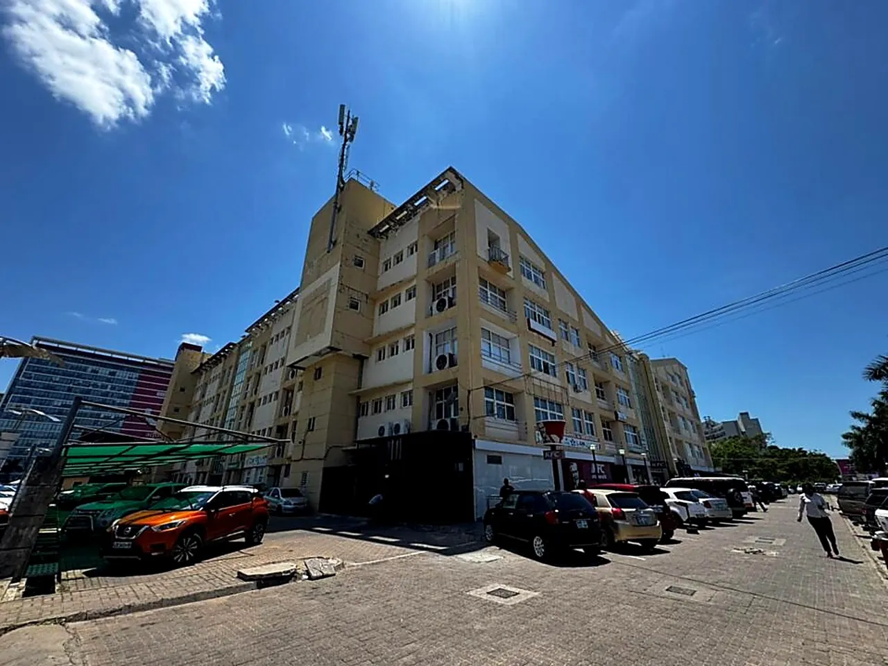 Edifício EMOSE Imobiliária